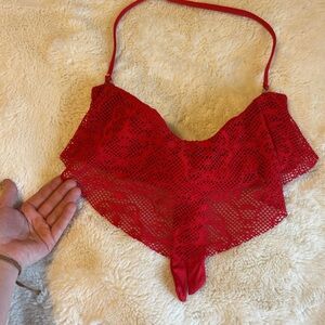 Red Bikini Top w Lace Design & Removable Strap size Small